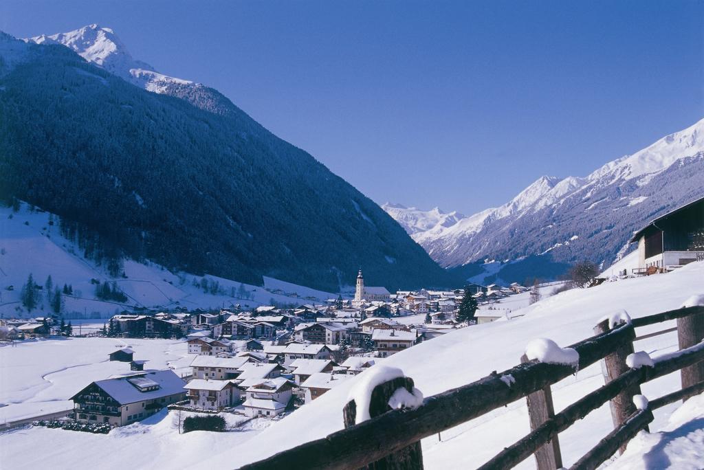 Sportpension Elisabeth Neustift im Stubaital Extérieur photo